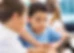 Jungen in der Schule